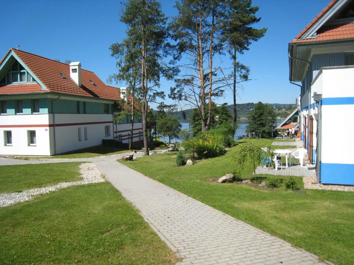 Apartman Riviera Lejlighed Lipno nad Vltavou Eksteriør billede