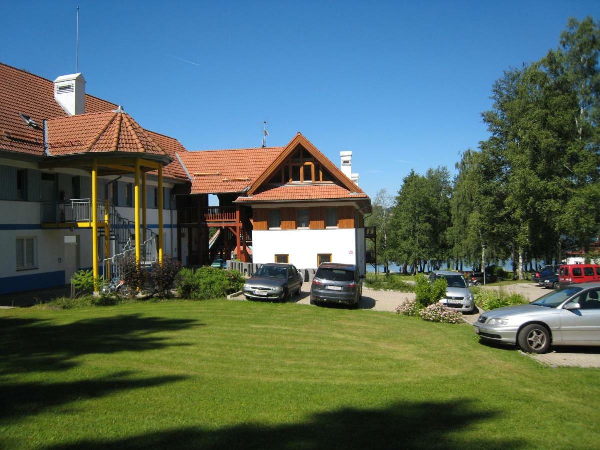 Apartman Riviera Lejlighed Lipno nad Vltavou Eksteriør billede