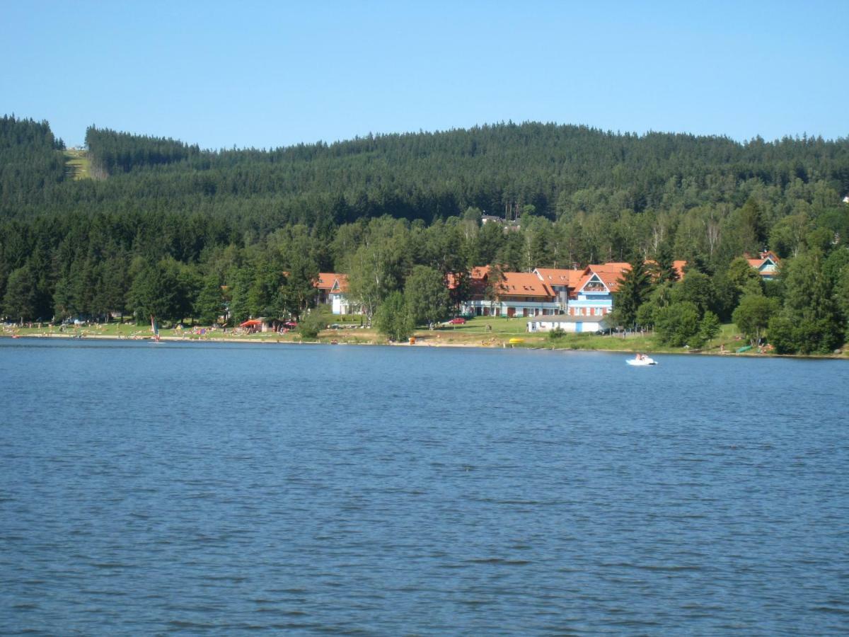Apartman Riviera Lejlighed Lipno nad Vltavou Eksteriør billede
