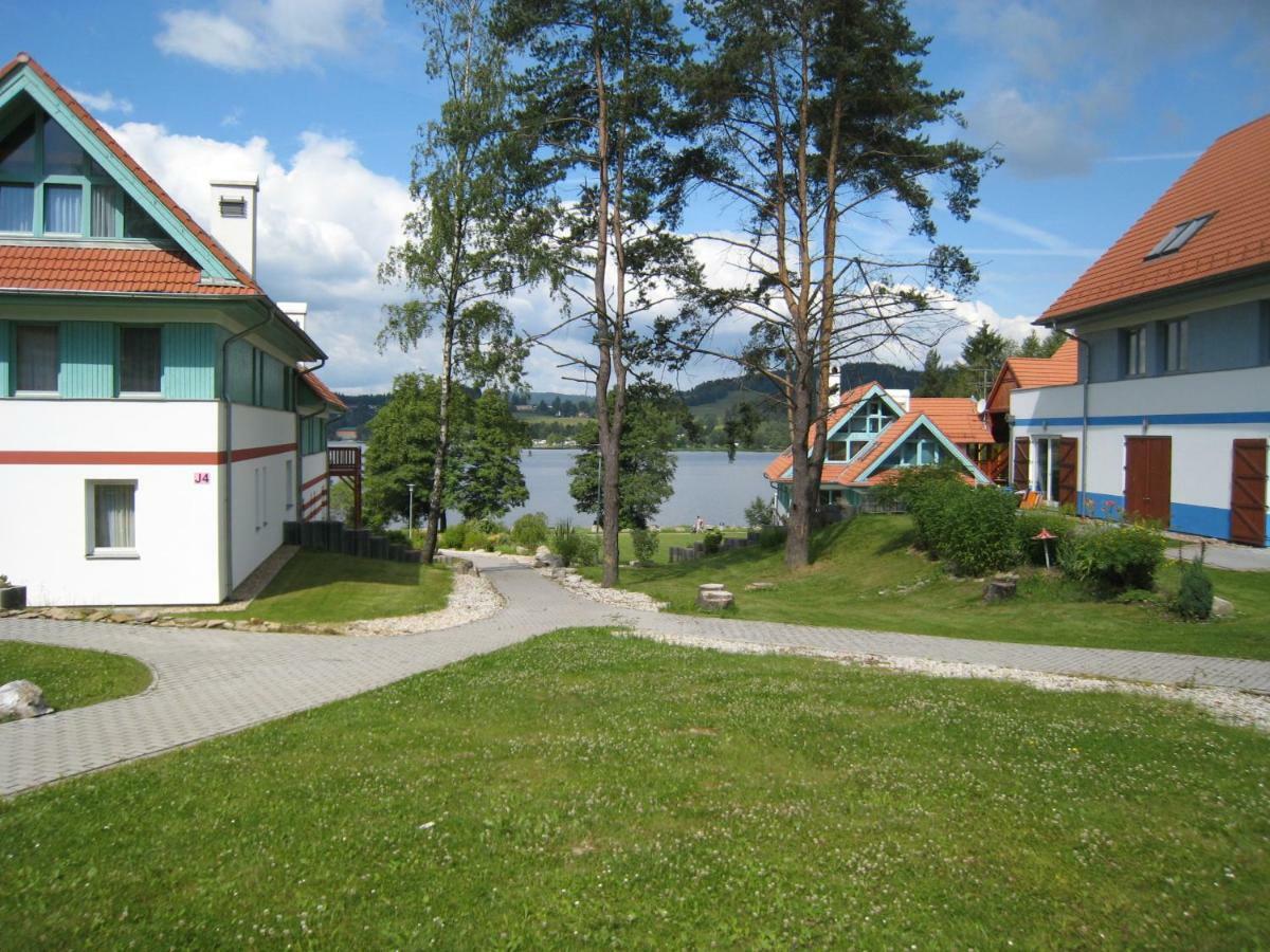 Apartman Riviera Lejlighed Lipno nad Vltavou Eksteriør billede
