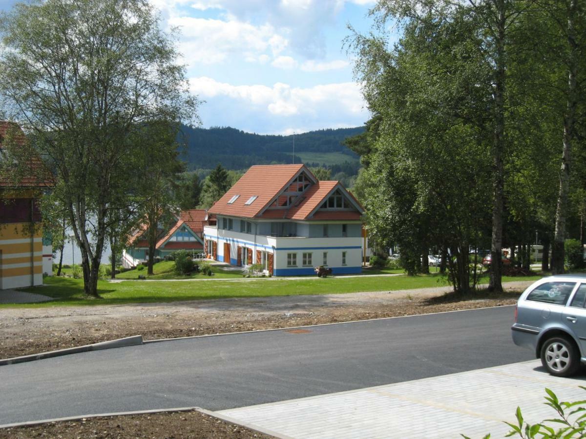 Apartman Riviera Lejlighed Lipno nad Vltavou Eksteriør billede