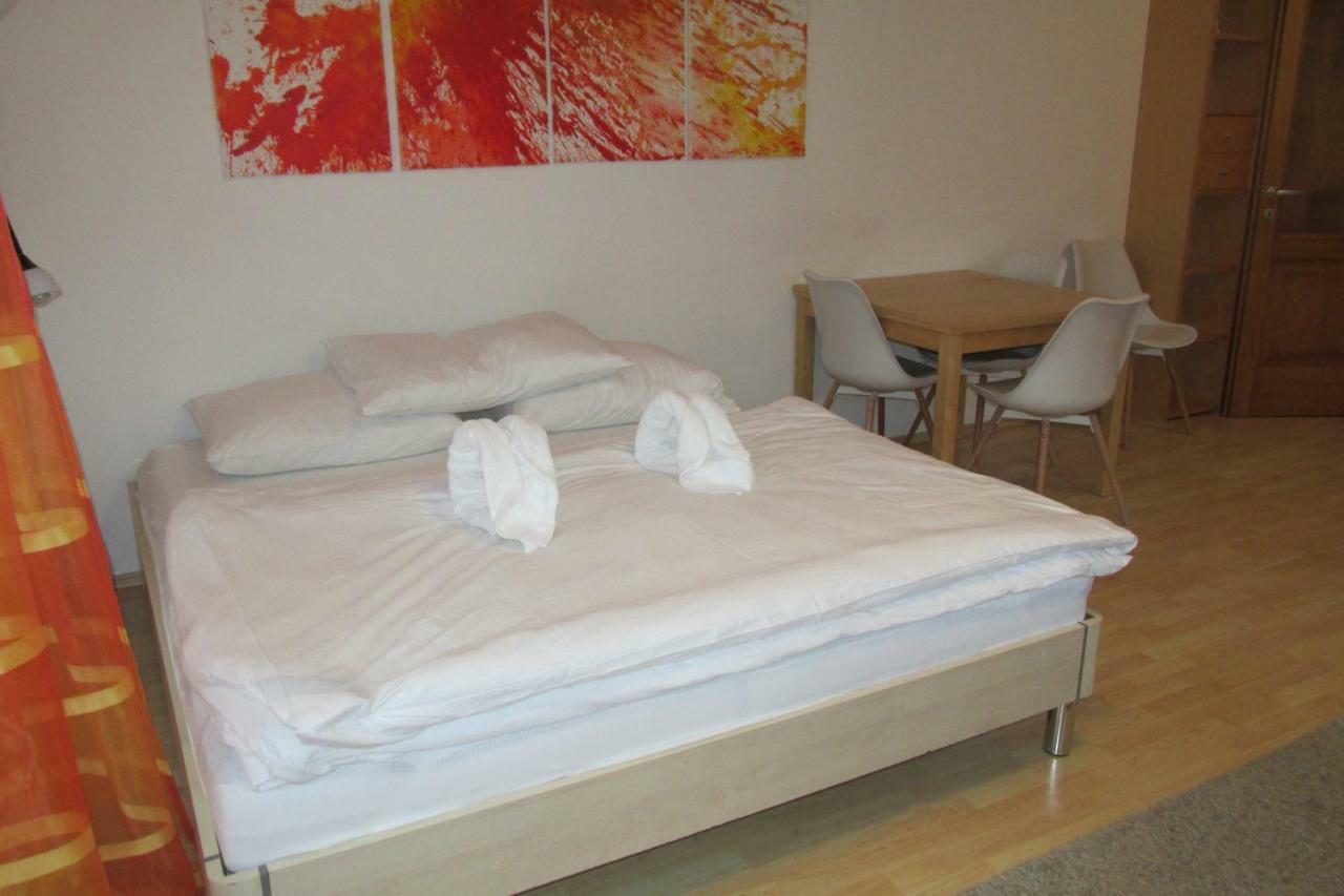 Apartman Riviera Lejlighed Lipno nad Vltavou Eksteriør billede